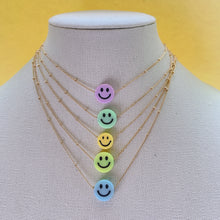 Load image into Gallery viewer, Smiley face gold chain necklace