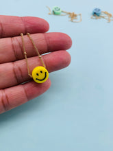 Load image into Gallery viewer, Smiley face gold chain necklace