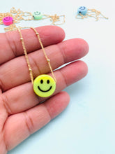 Load image into Gallery viewer, Smiley face gold chain necklace