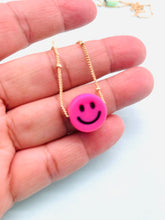Load image into Gallery viewer, Smiley face gold chain necklace