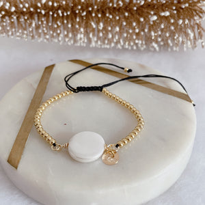 Gold beaded pearl bracelet