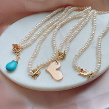 Load image into Gallery viewer, Pearl necklace