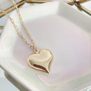 Popup heart gold necklaces