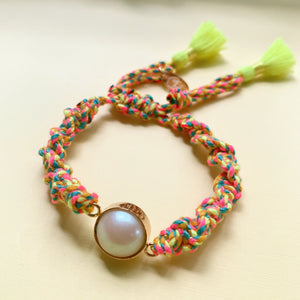 Smiley bracelets macrame