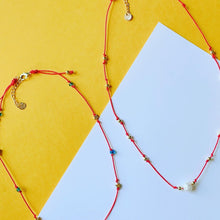 Load image into Gallery viewer, Red string  pearl necklace