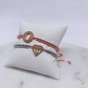 Set adjustable bracelets