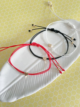 Load image into Gallery viewer, Tiny heart string bracelets