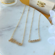 Load image into Gallery viewer, Micropave MAMÁ pendant necklaces