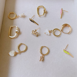 Tiny hoop gold earrings