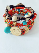Load image into Gallery viewer, Brazaletes de cordon y piedras - Cheleaccesorios